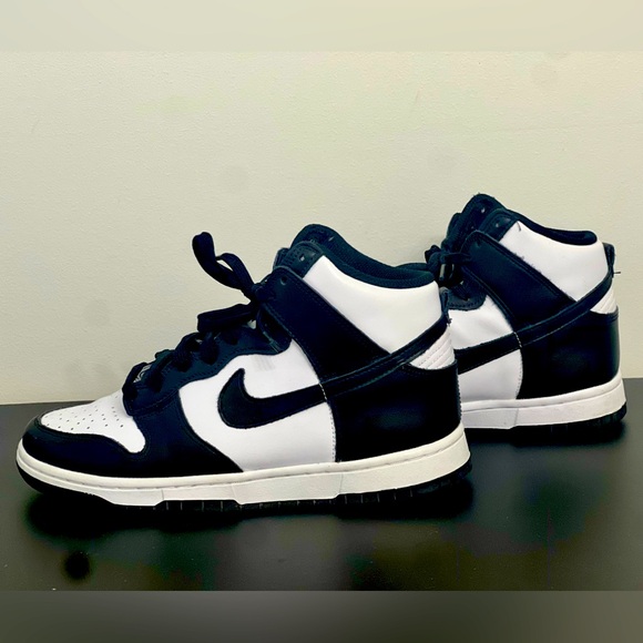Nike Dunk High Sneakers - Picture 1 of 7